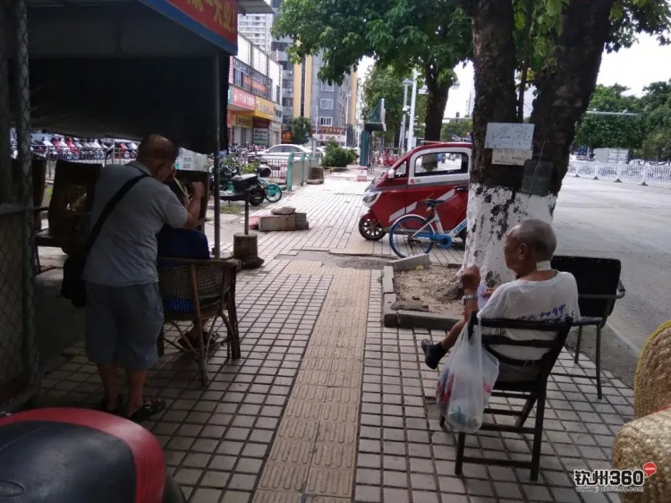 钦州传统的飞发佬让你在夏日享受帝王级般的服务